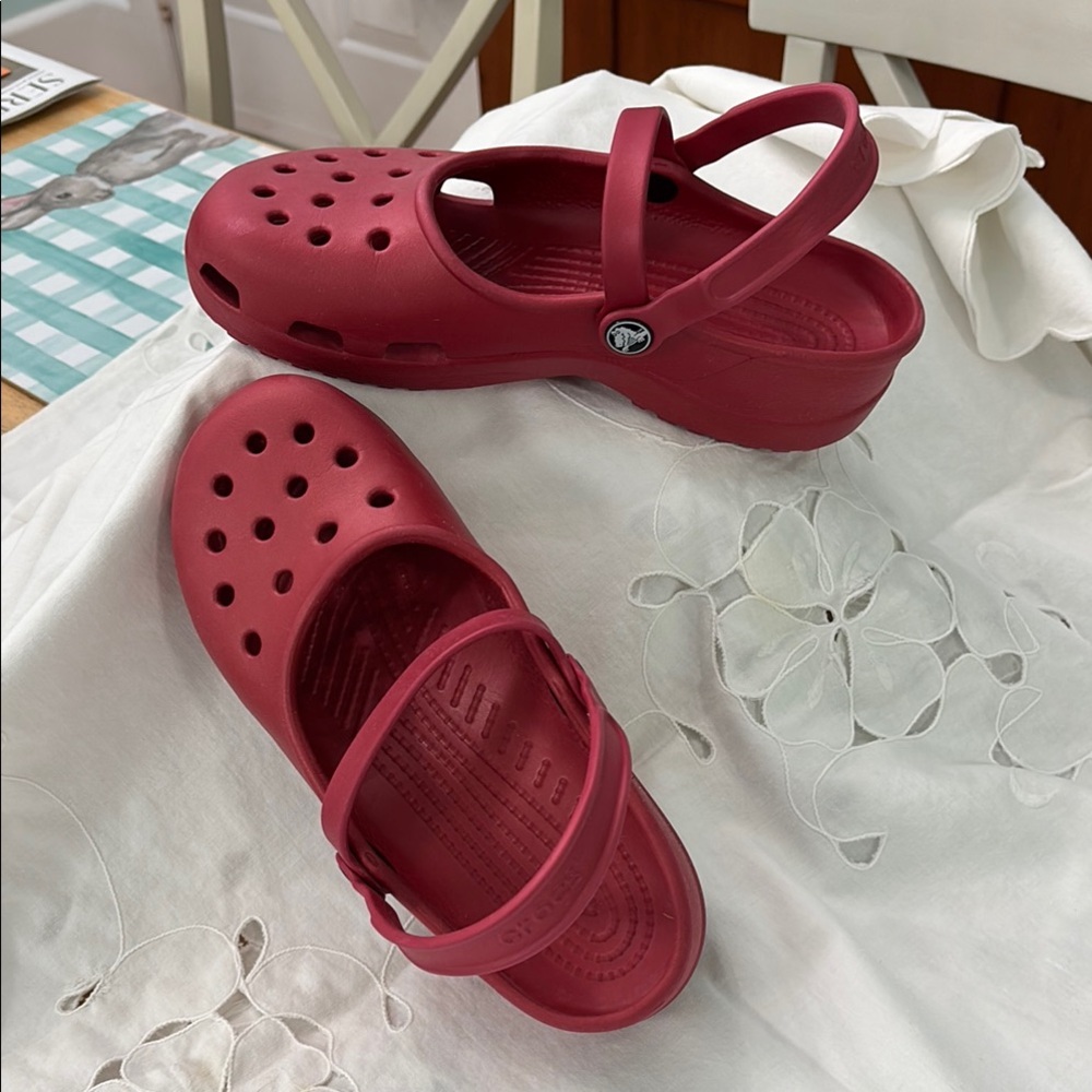 CROC’s Mary Jane’s old style